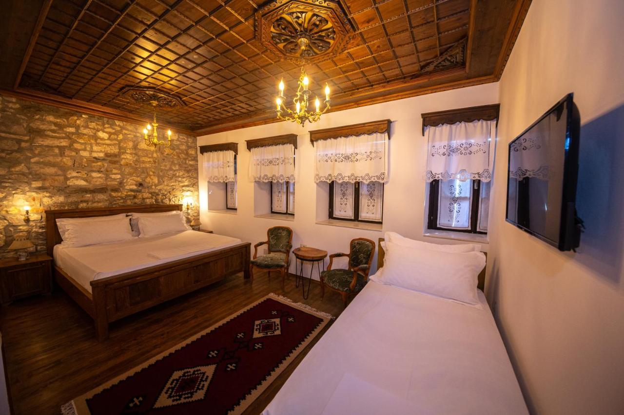 Castle 4* Berat