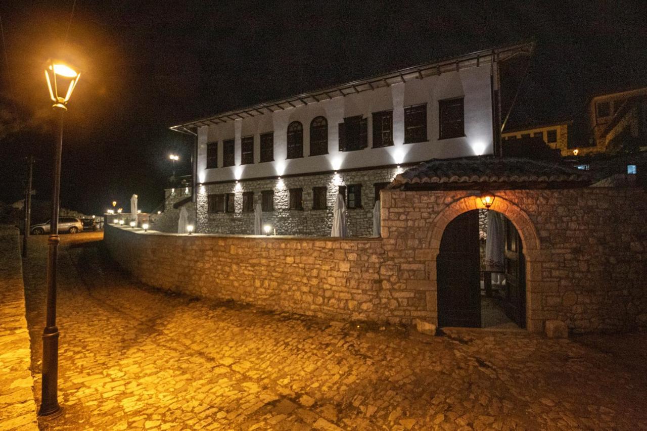Castle 4* Berat